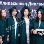 Торжественная мантия выпускника